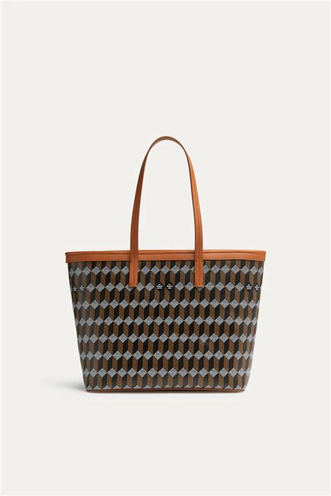 au depart vs goyard|Ingrid Chua: My Top 5 Monogram Canv.